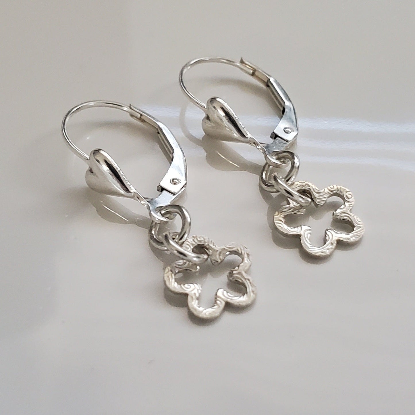 Love of Daisies: Heart Leverback Earrings