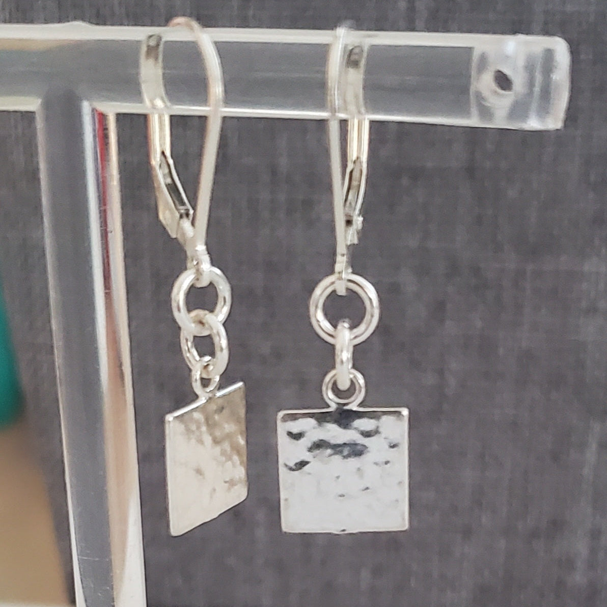 The Hammered Square Drop Earrings - Plein De Vie Jewelry