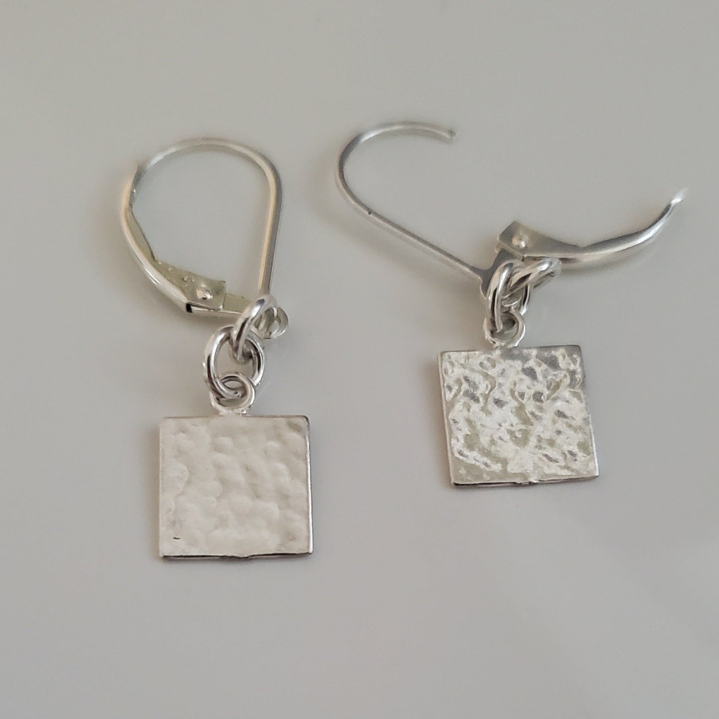 The Hammered Square Drop Earrings - Plein De Vie Jewelry