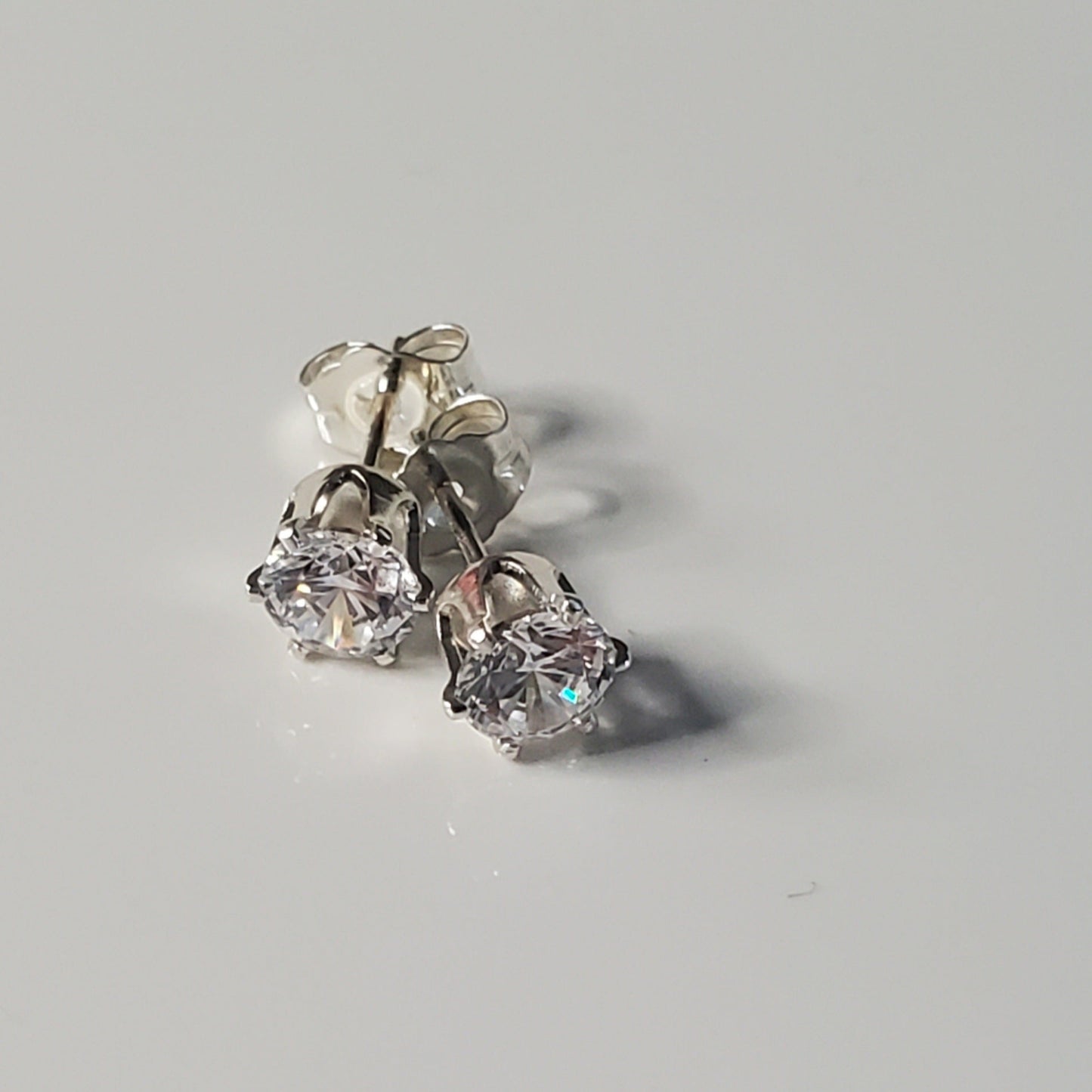 Brilliant Shine Cubic Zirconia Post Earrings