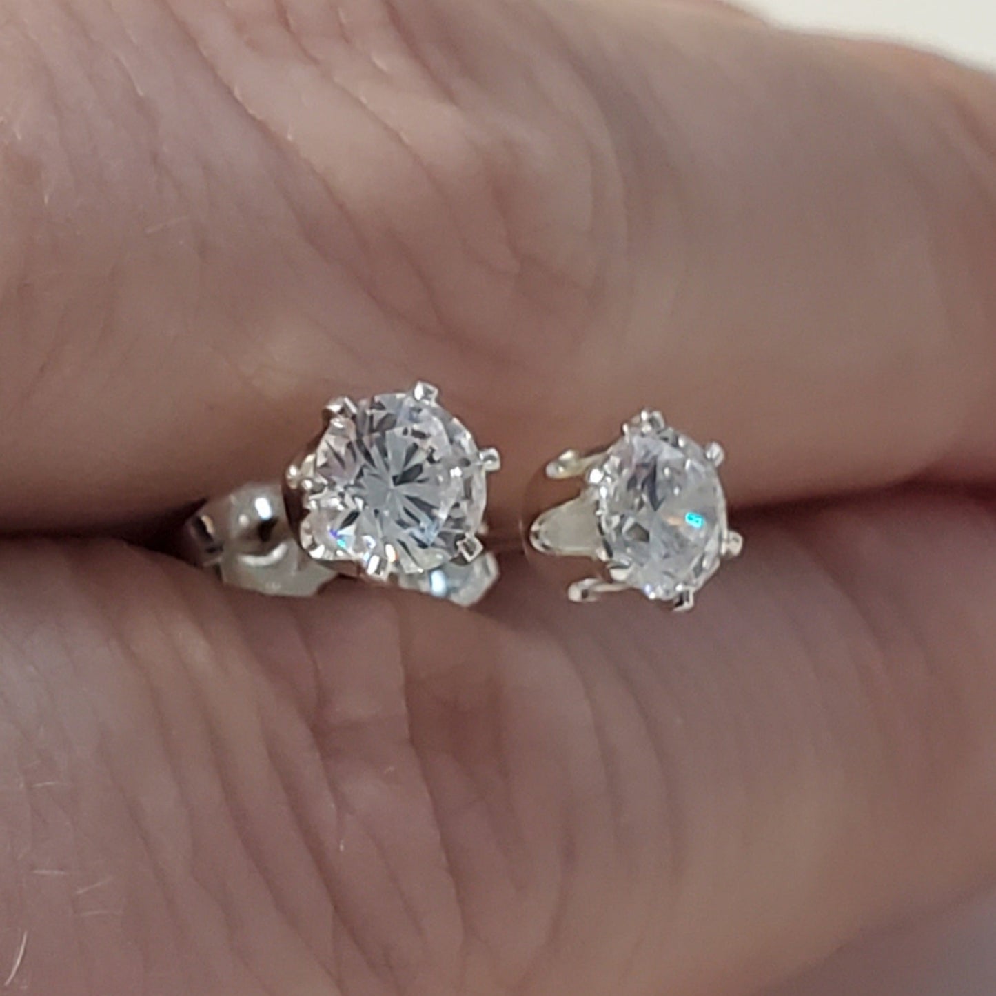 Brilliant Shine Cubic Zirconia Post Earrings