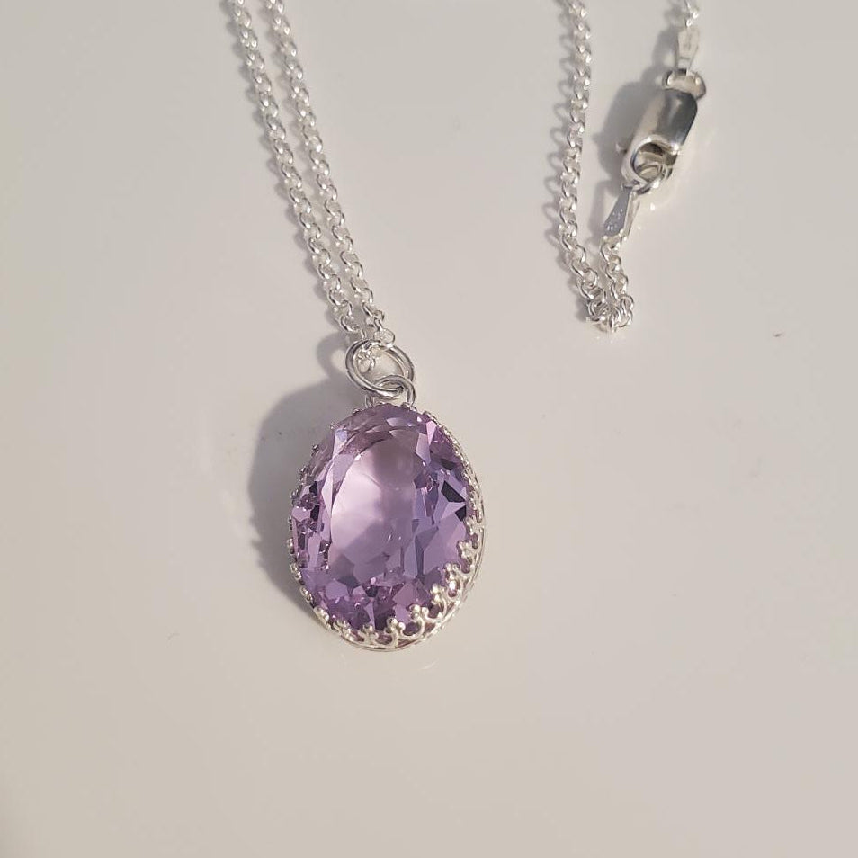 Radiance in Color – Swarovski Gemstone Necklace