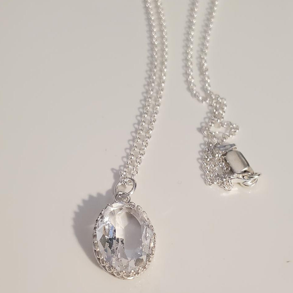 Radiance in Color – Swarovski Gemstone Necklace