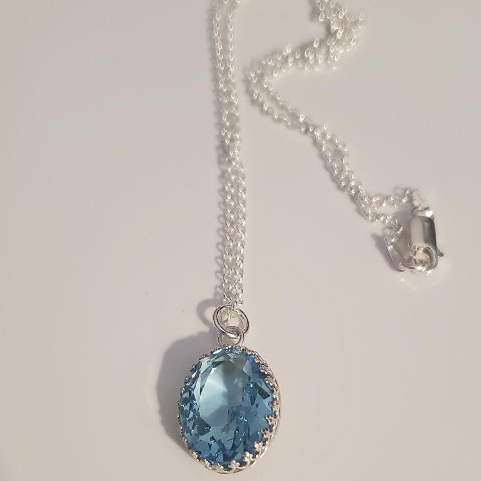 Radiance in Color – Swarovski Gemstone Necklace