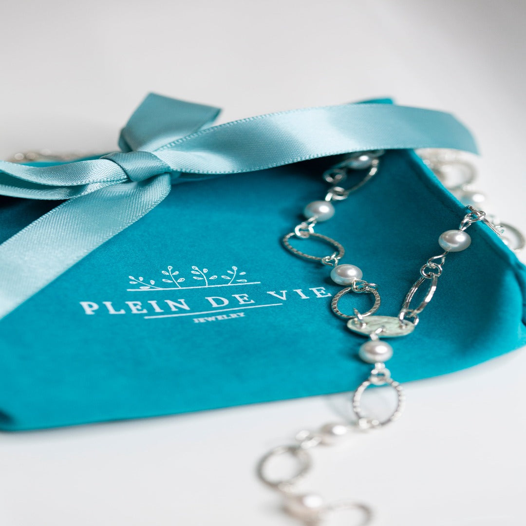 Sterling Silver Oval Link Necklace with Swarovski Pearls