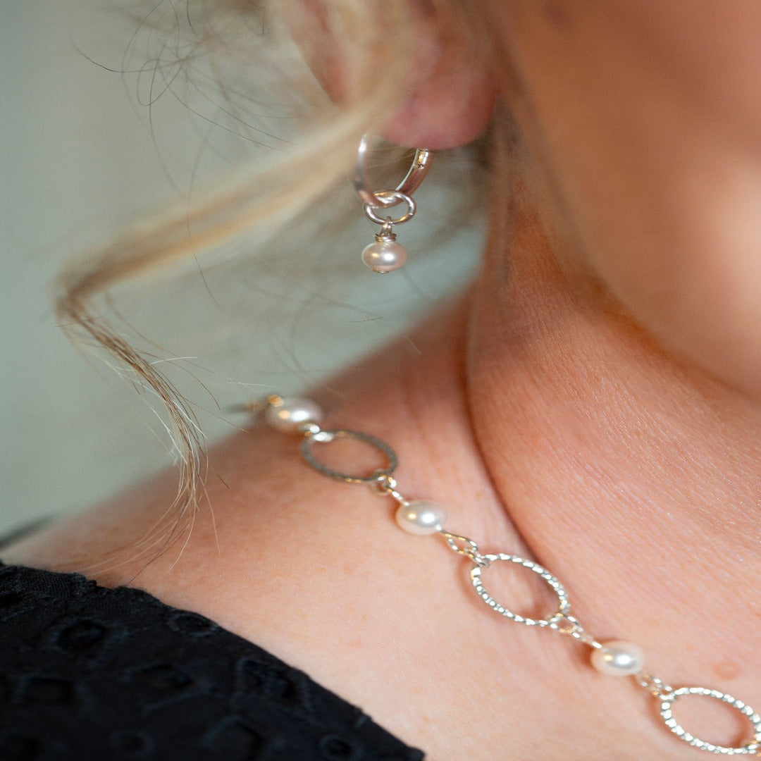 Sterling Silver Oval Link Necklace with Swarovski Pearls