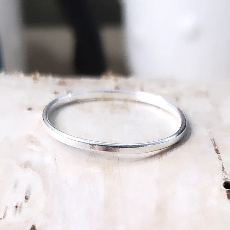 Minimalist Round Wire Stacking Ring