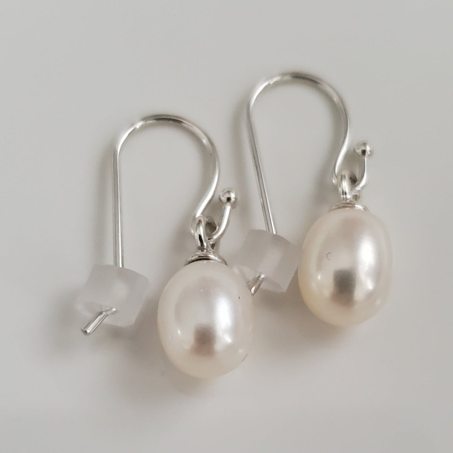 Pearl Grace Earrings - Plein De Vie Jewelry