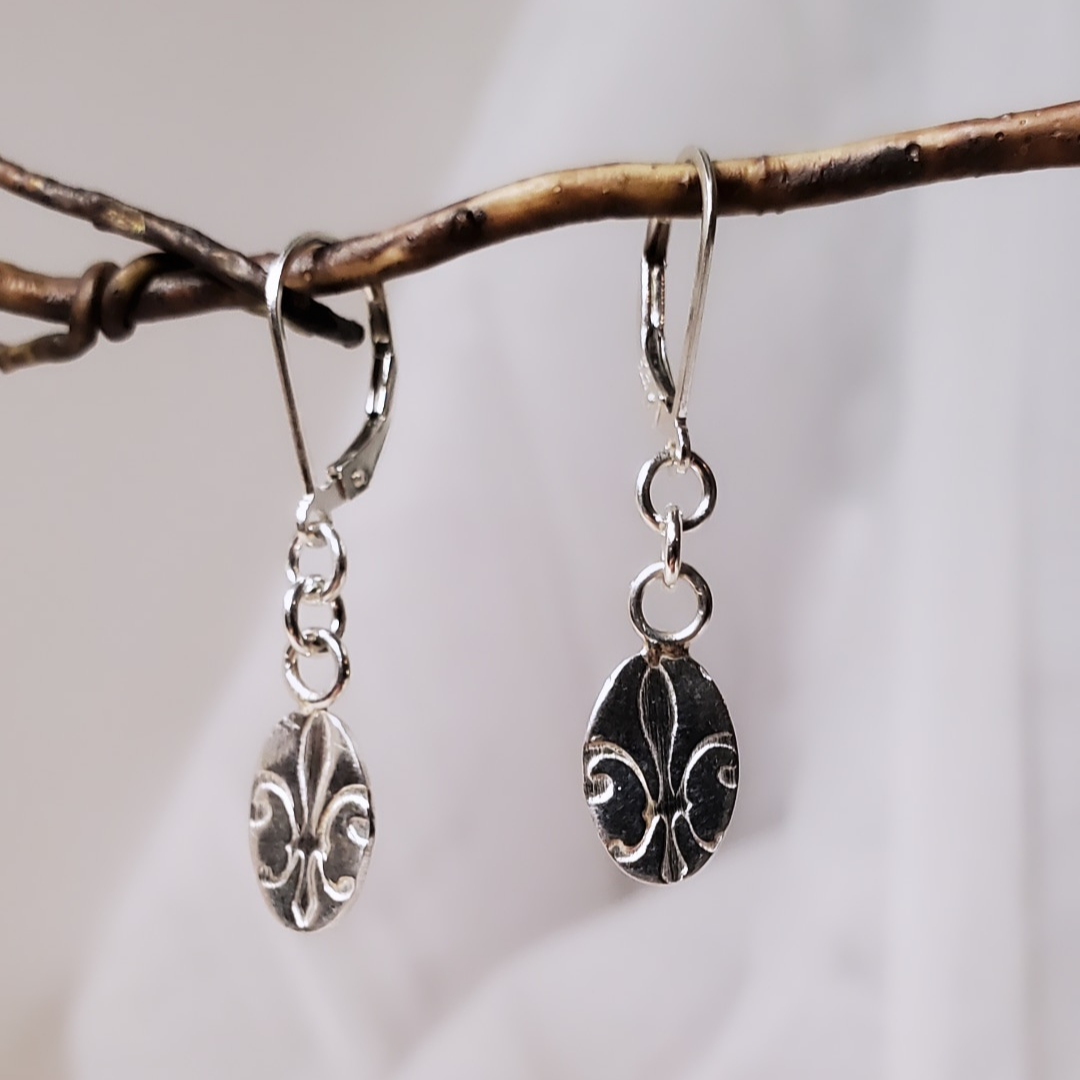 Sterling Silver Leverback Fleur-de-lis Oval Embossed Earrings