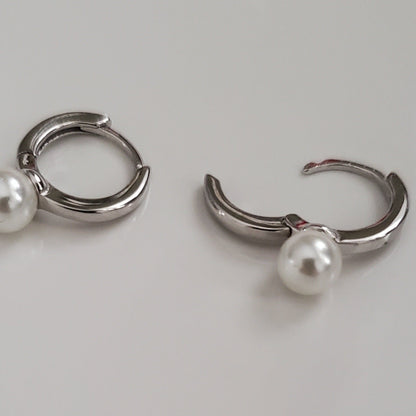 Ethereal Pearl Hoop Earrings - Plein De Vie Jewelry