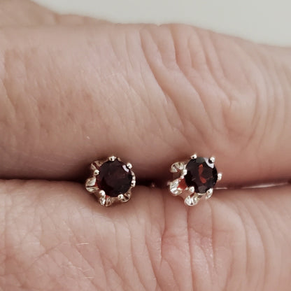 Sterling Silver Sparkle with Garnet Accents: Daily Bling Earrings - Plein De Vie Jewelry