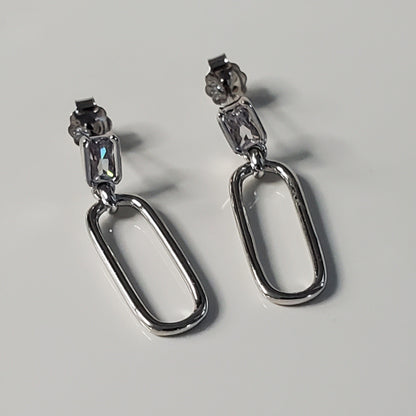 Sleek & Chic Rectangular Loop Earrings - Plein De Vie Jewelry
