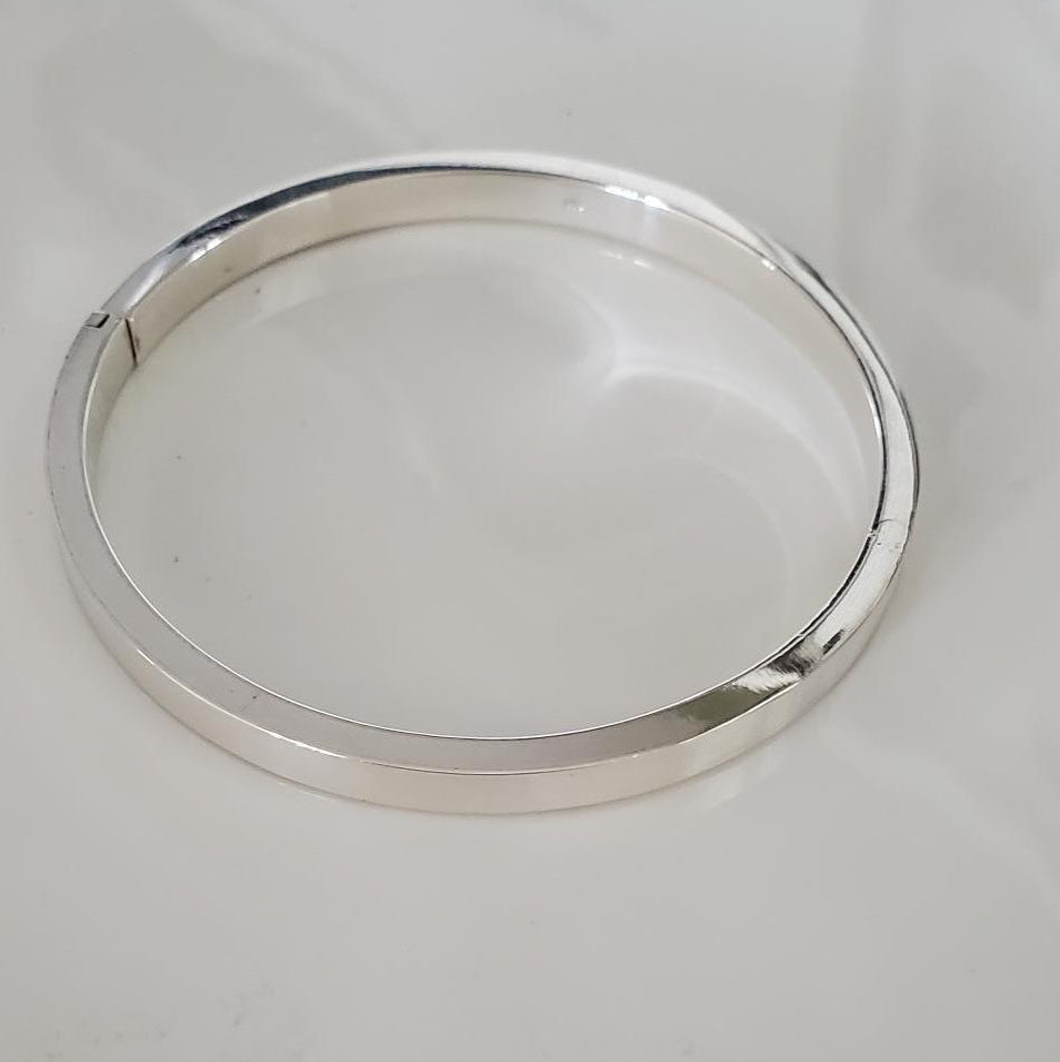Timeless Sterling Silver Flat Bangle Bracelet