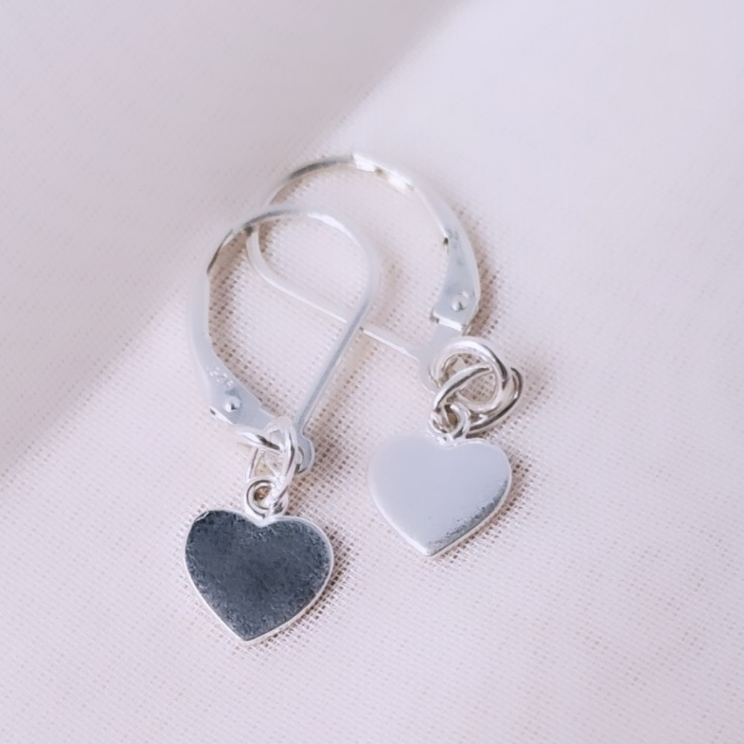Heartfelt Love Earrings - Plein De Vie Jewelry