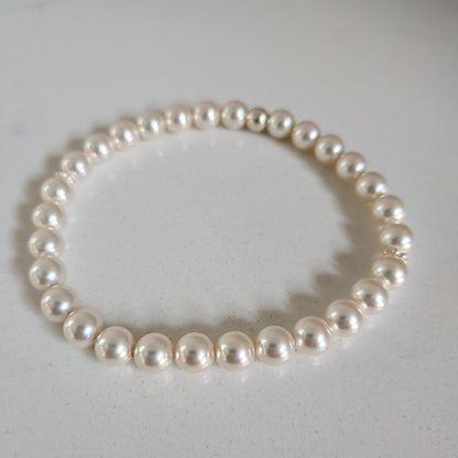 Swarovski Pearl Daisy Bracelet
