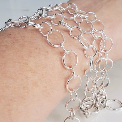 Timeless Sterling Silver Circle Link Bracelet - Plein De Vie Jewelry