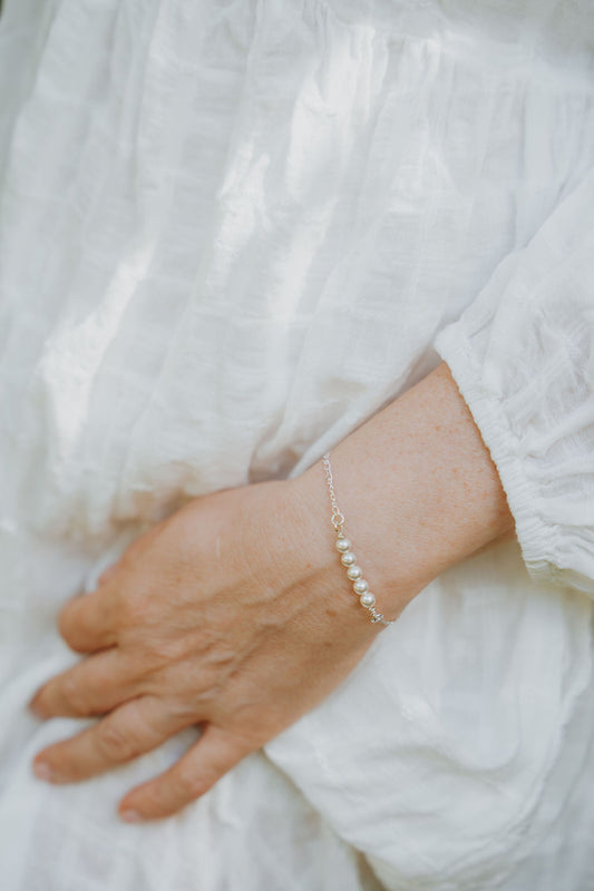 Sterling Silver Swarovski White Pearl Bar Bracelet