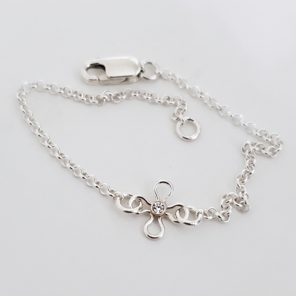 Brightened clear stone full bracelet