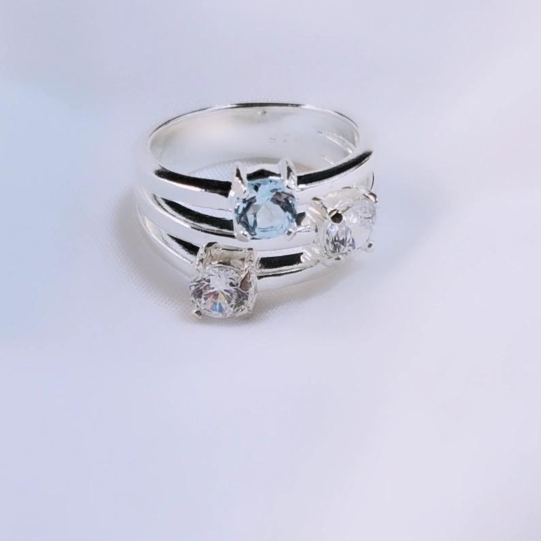 Swarovski Brilliance in Blue Topaz Sterling Silver Ocean Ring