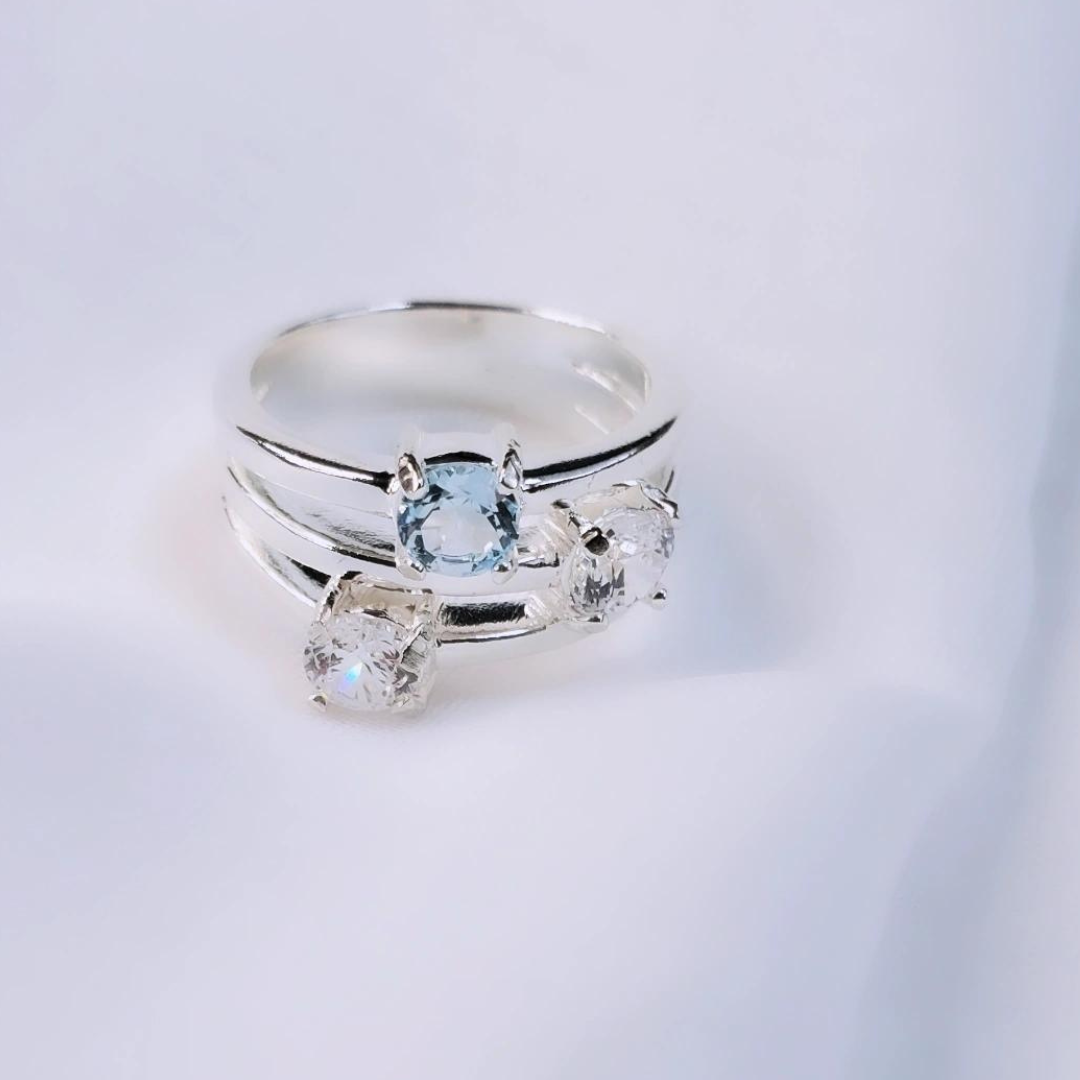 Swarovski Brilliance in Blue Topaz Sterling Silver Ocean Ring