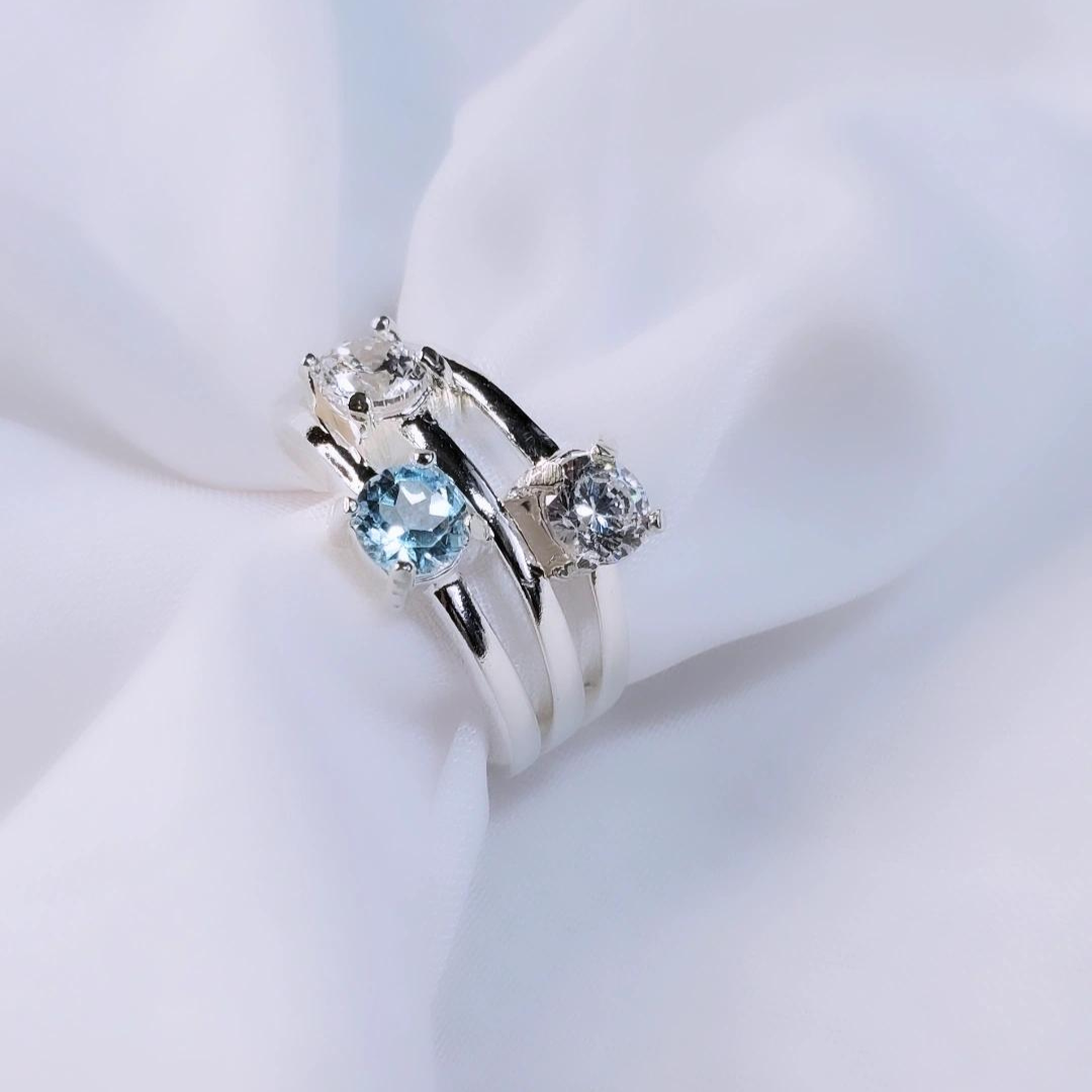 Swarovski Brilliance in Blue Topaz Sterling Silver Ocean Ring