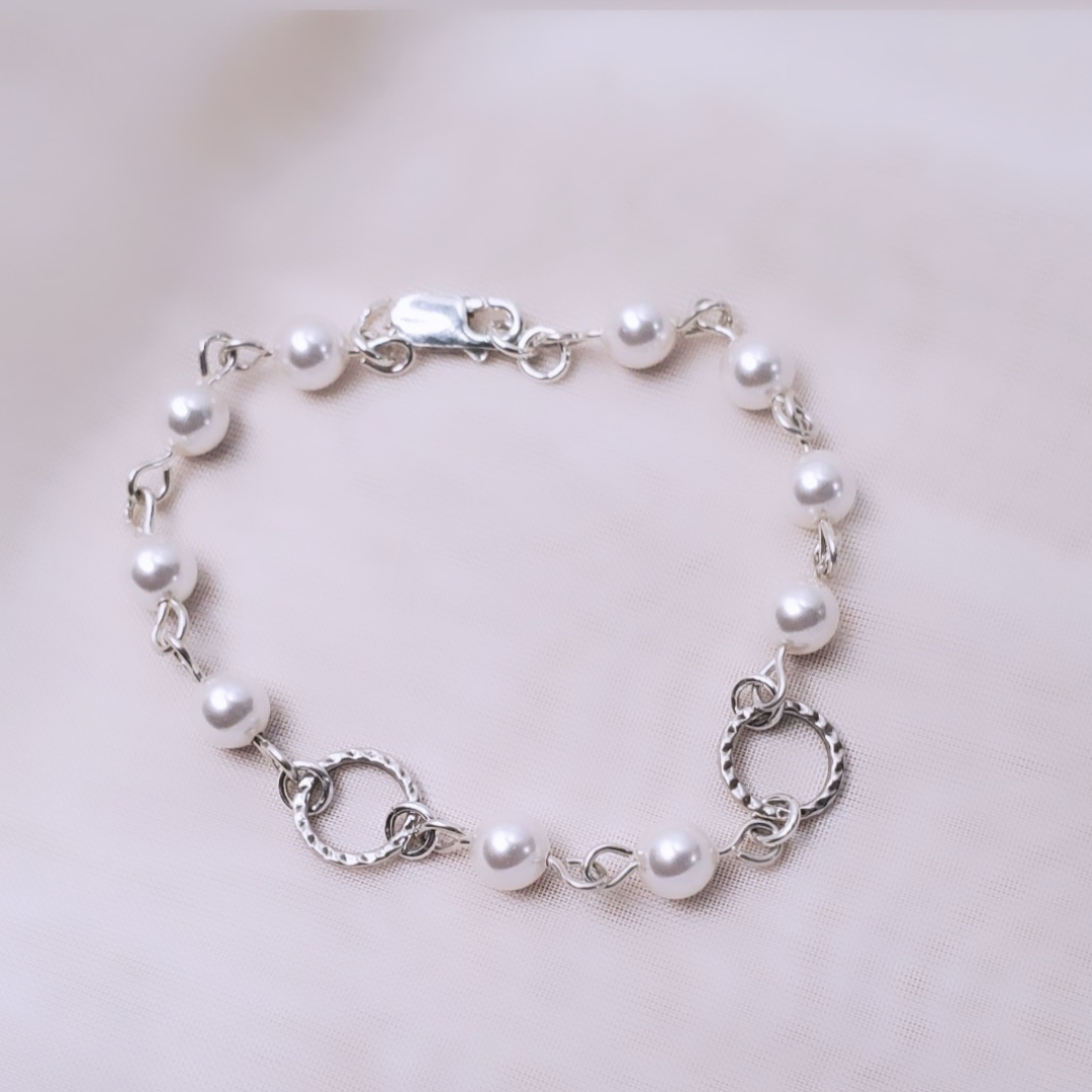 Sterling Silver and Swarovski Pearls Everyday Pearl Distinction Bracelet