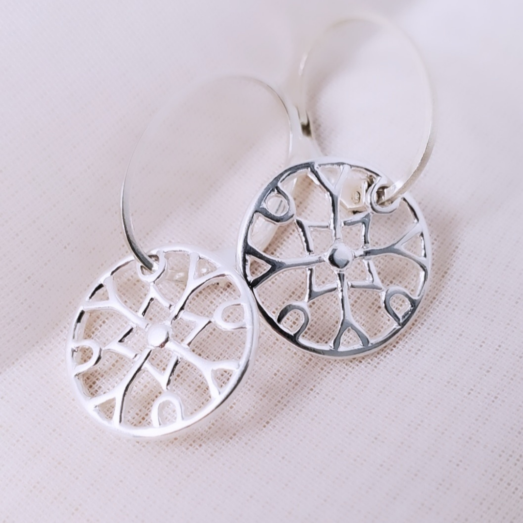 Stained Glass Inspiration: Oval Sterling Silver Leverback Earrings