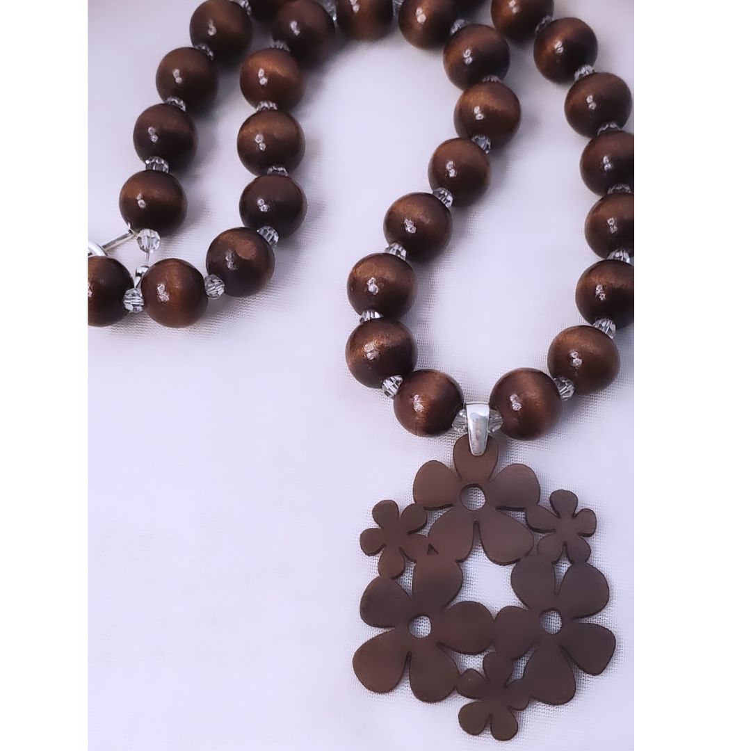 Flower Power Mahogany and Wood Necklace