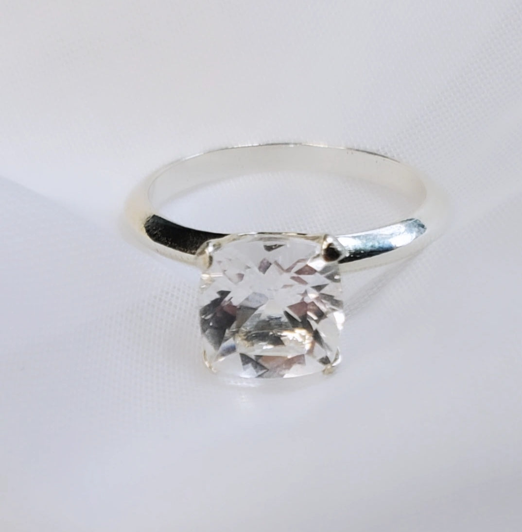 Sterling Silver Arkansas Quartz Shine Like a Diamond Ring