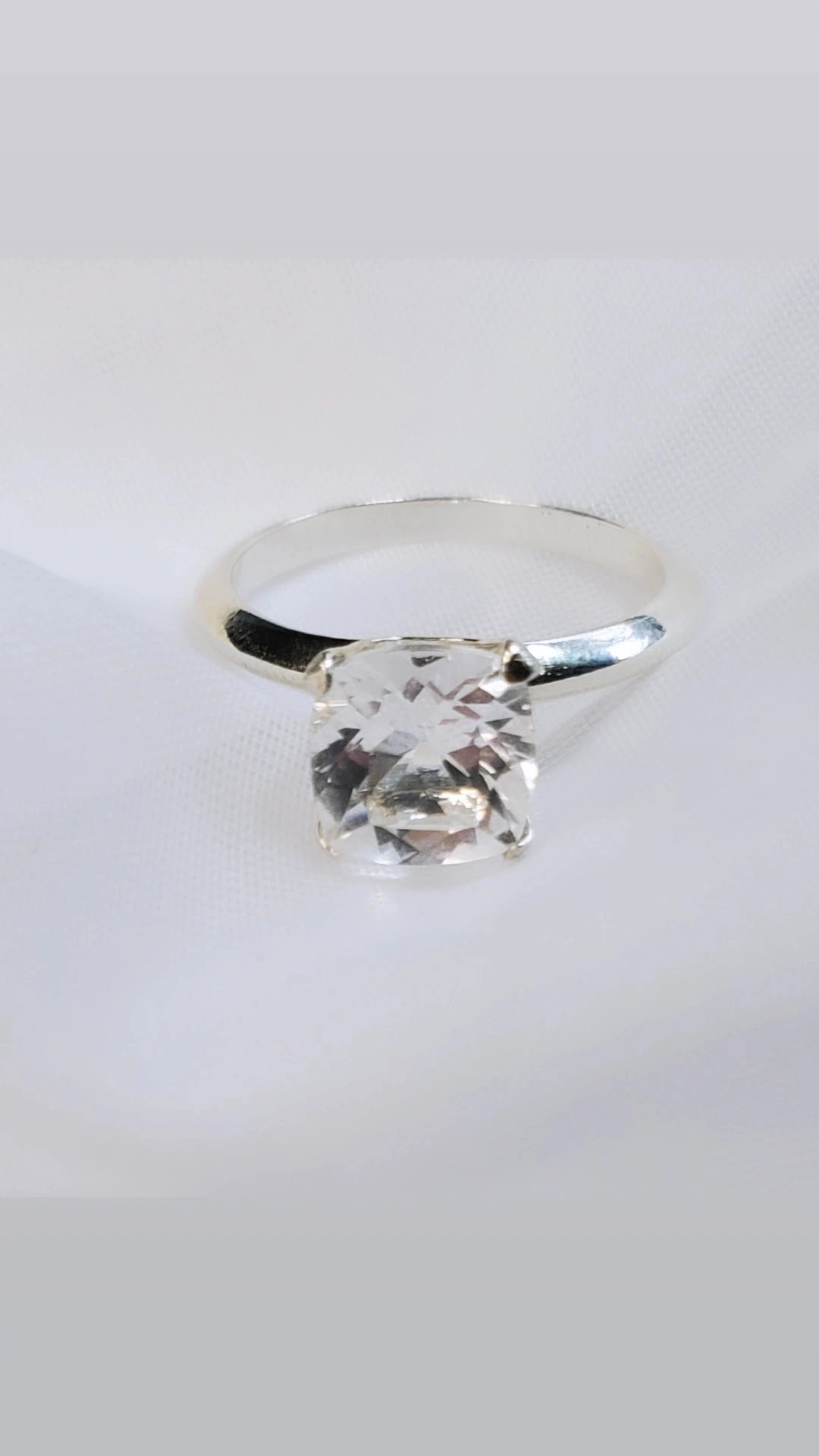 Sterling Silver Arkansas Quartz Shine Like a Diamond Ring