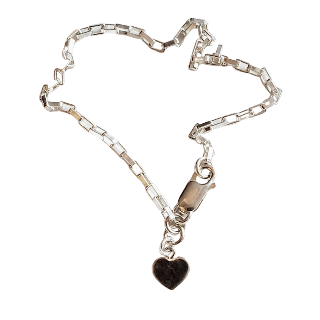 Cherish Moments: Sterling Silver Feeling the Love Bracelet